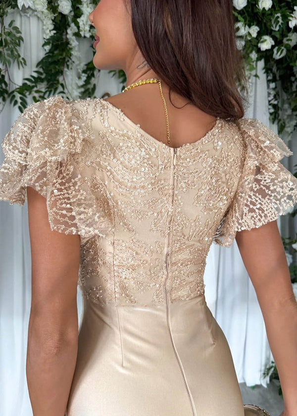 Dilya – Maßgeschneidertes Kleid