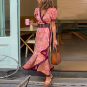 Angelina | Elegantes rosafarbenes Maxikleid mit kurzen Ärmeln
