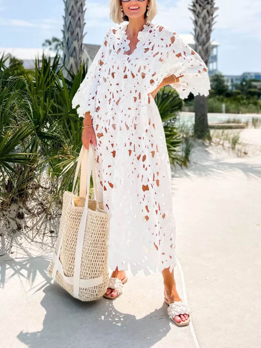 Raquel – Midi-Kleid mit langen Ärmeln und floraler Lochstickerei