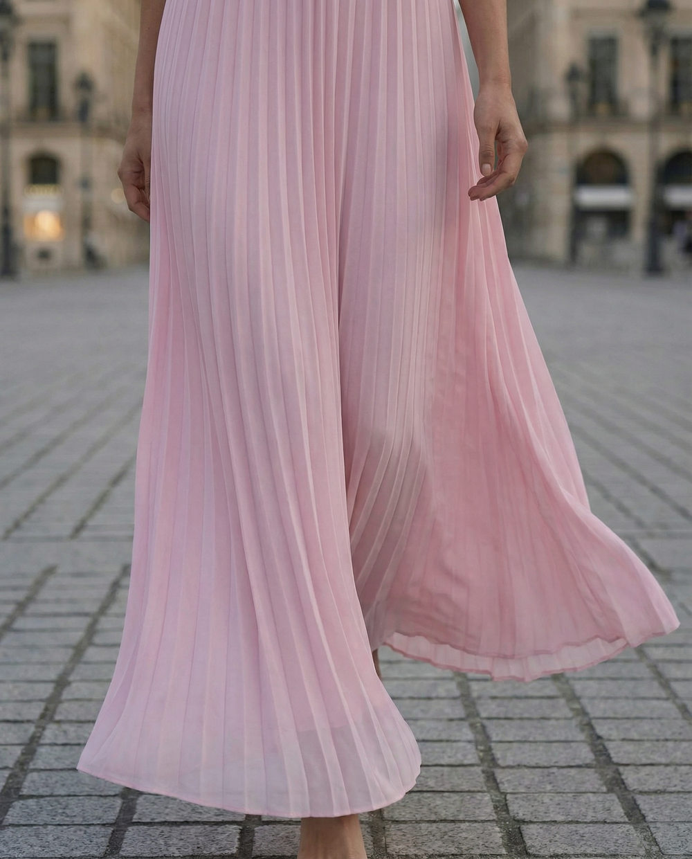 Elegantes trägerloses A-Linien-Maxi-Kleid mit Faltenwurf