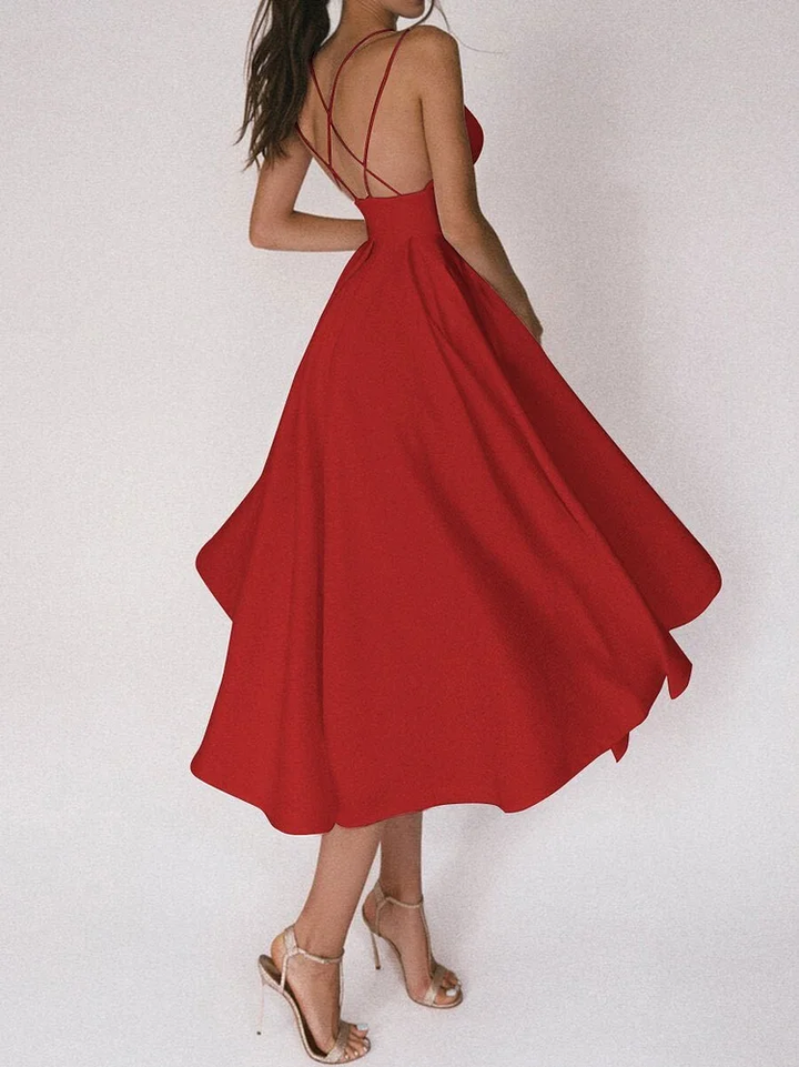 Simona - Partykleid mit Trägern und tiefem V-Ausschnitt
