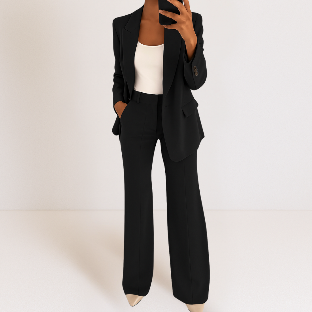 Ileora | Elegantes Set mit Drapierungen