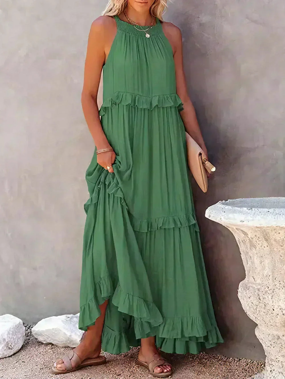 Sarah | Maxikleid mit Rüschen und Halterneck