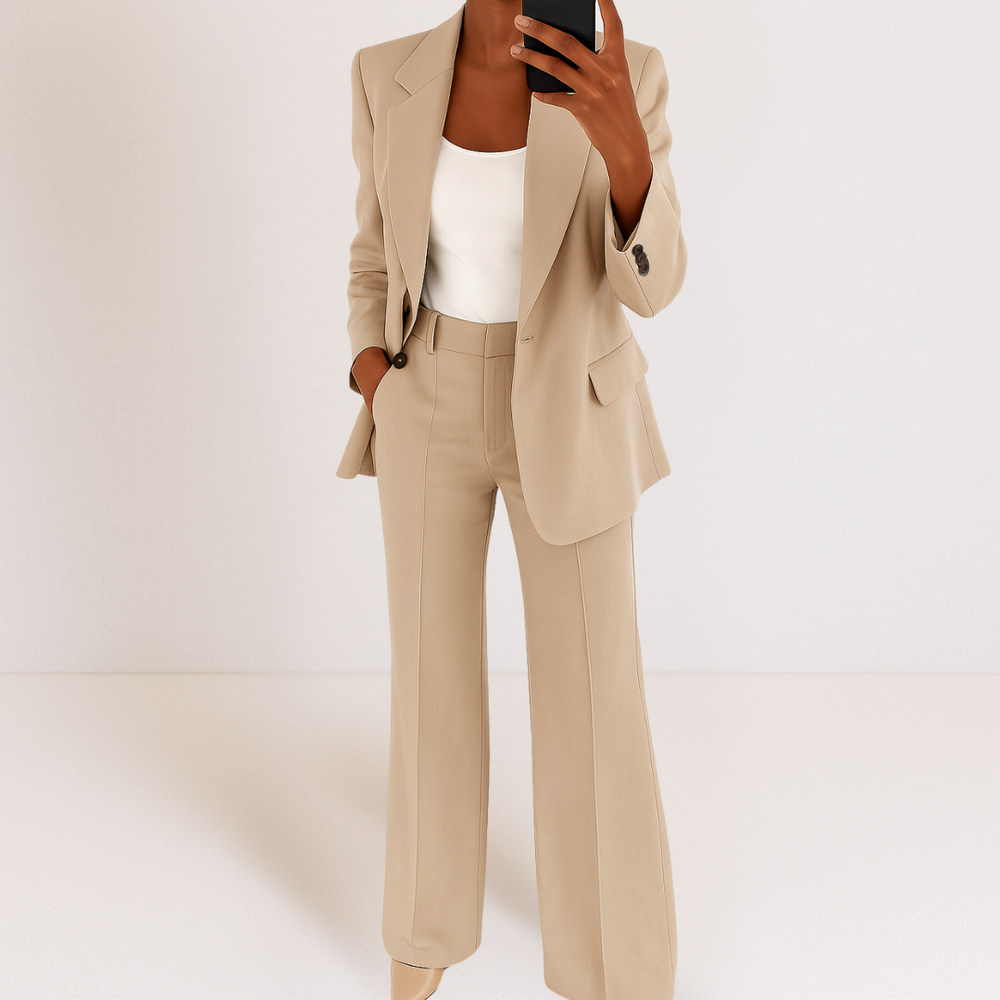 Ileora | Elegantes Set mit Drapierungen