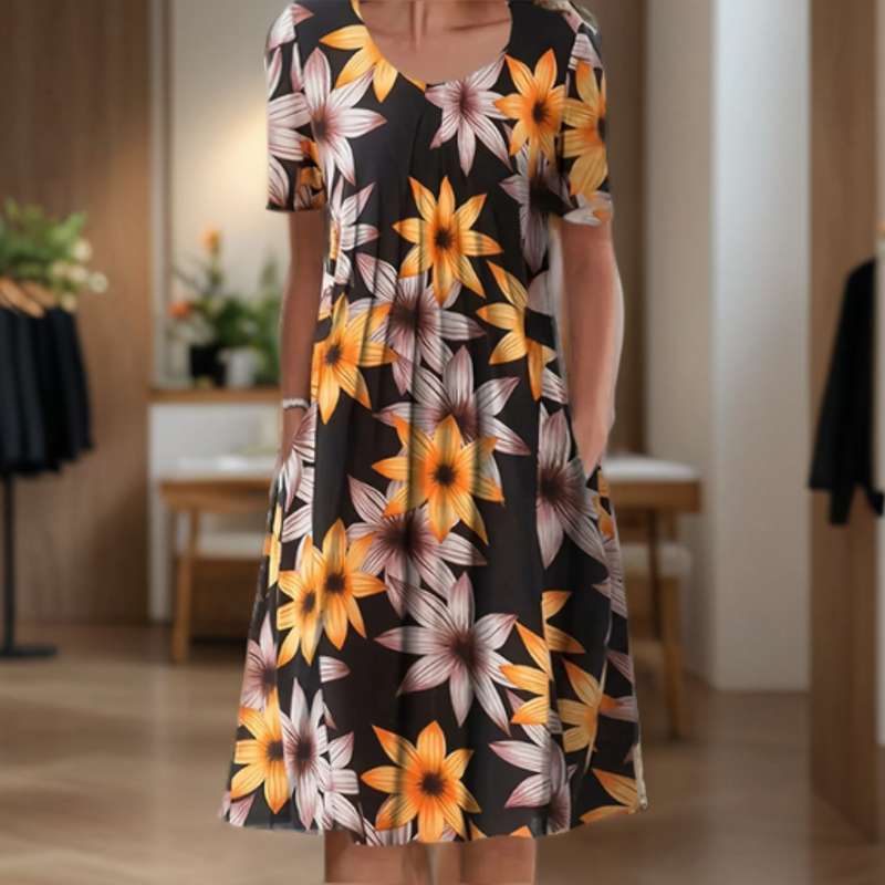 Weites Kleid mit Rundhalsausschnitt, Dreiviertelärmeln und bedrucktem Design