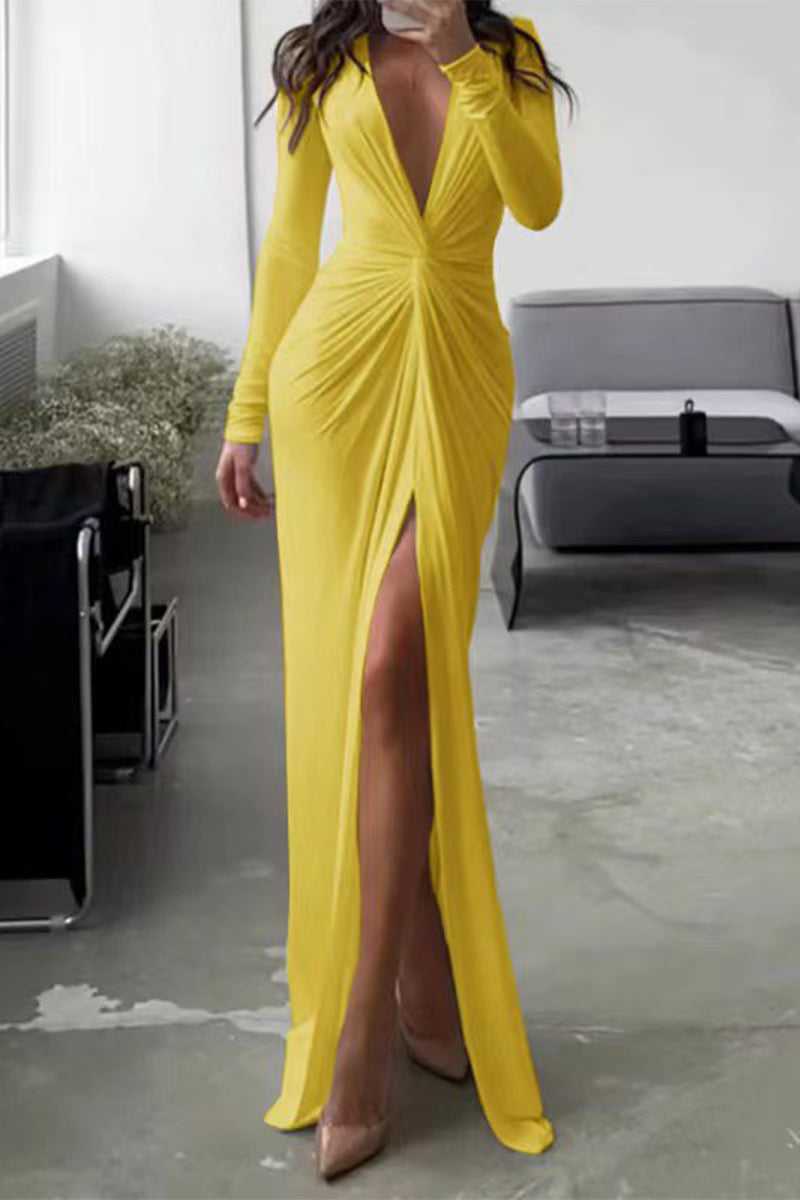 Kalani – Stilvolles Plisseekleid mit V-Ausschnitt, langen Ärmeln und Beinschlitz