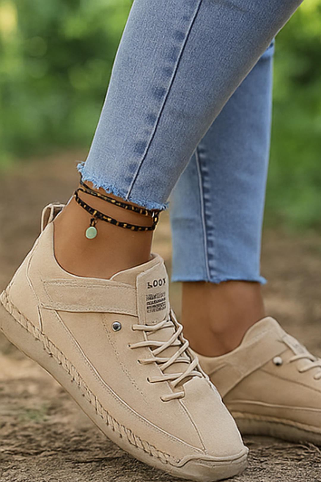 Aleera Sneakers - Beige