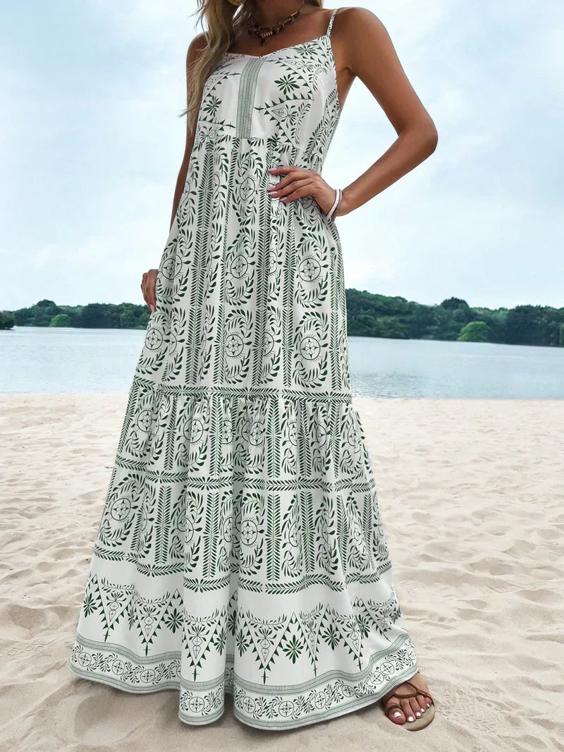 Tropisches Flair: Damen-Cami-Kleid mit Volantsaum und Blumenmuster