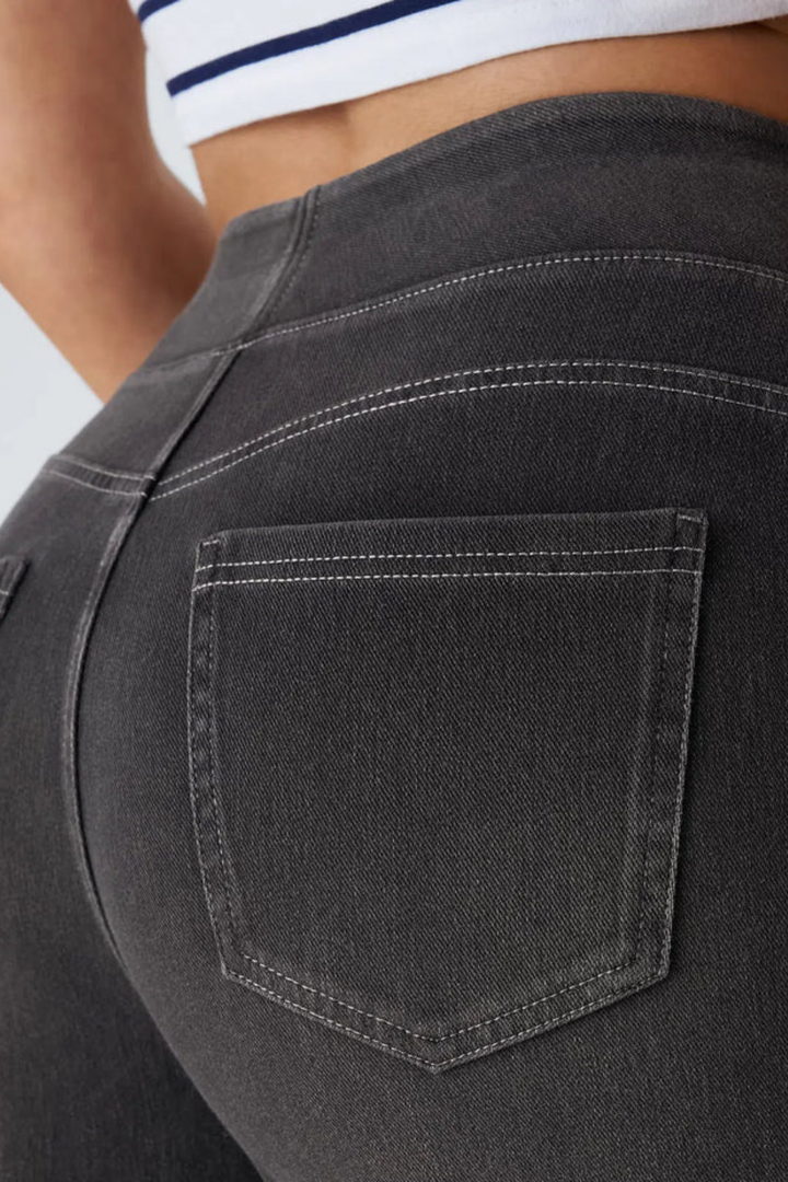 Evanna Hose mit hoher Taille - Schwarz