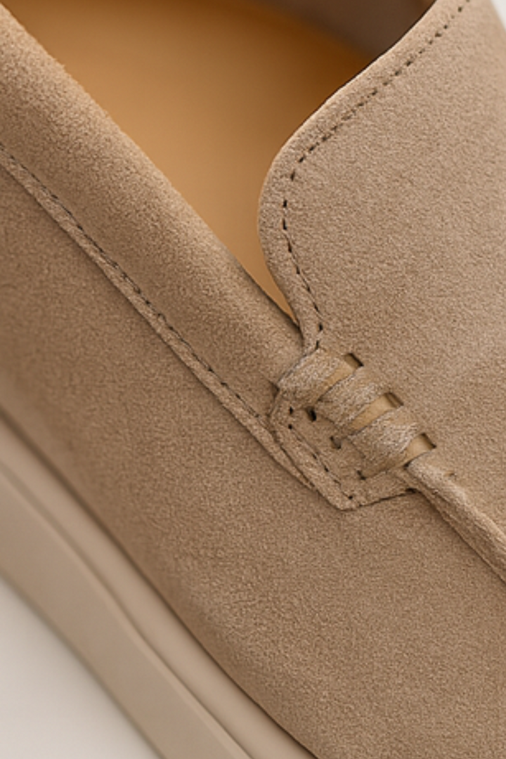 Chase Elegante Wildleder-Loafer - Khaki