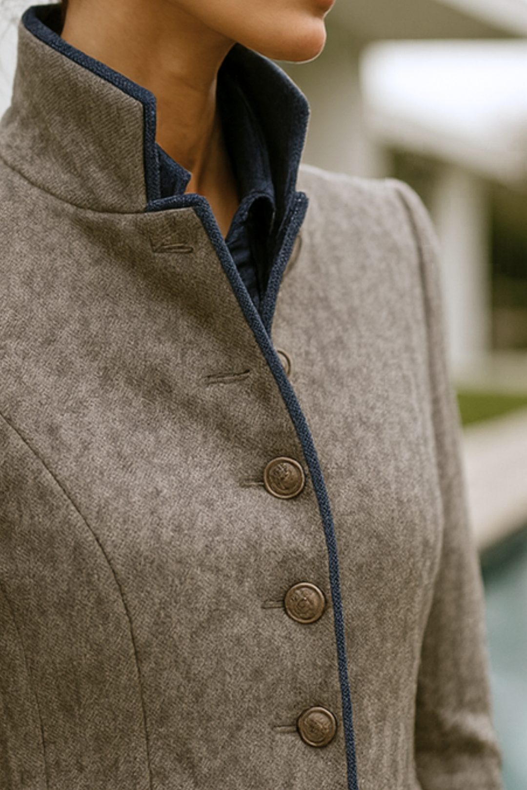 Valerie | Cardigan mit Hohem Kragen