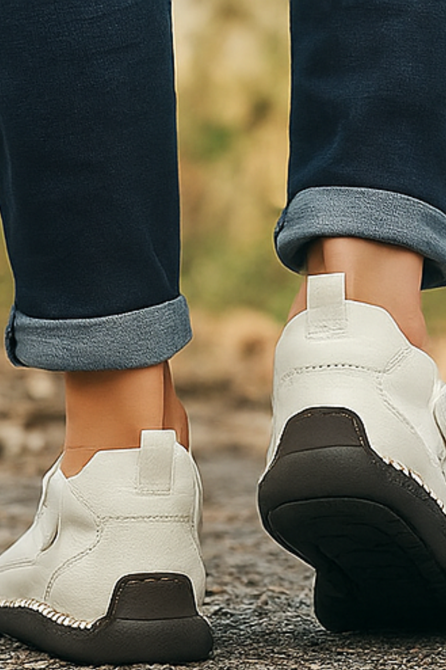 Aleera Lightweight Breathable Leather Comfort Sneakers
