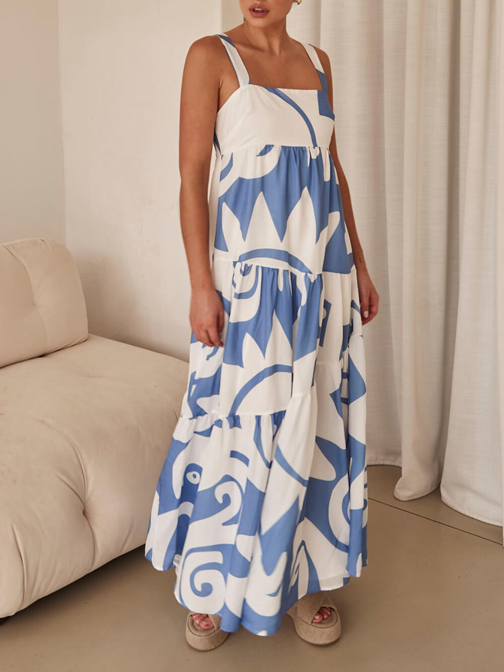 Bezauberndes Maxi-Kleid mit geometrischem Muster