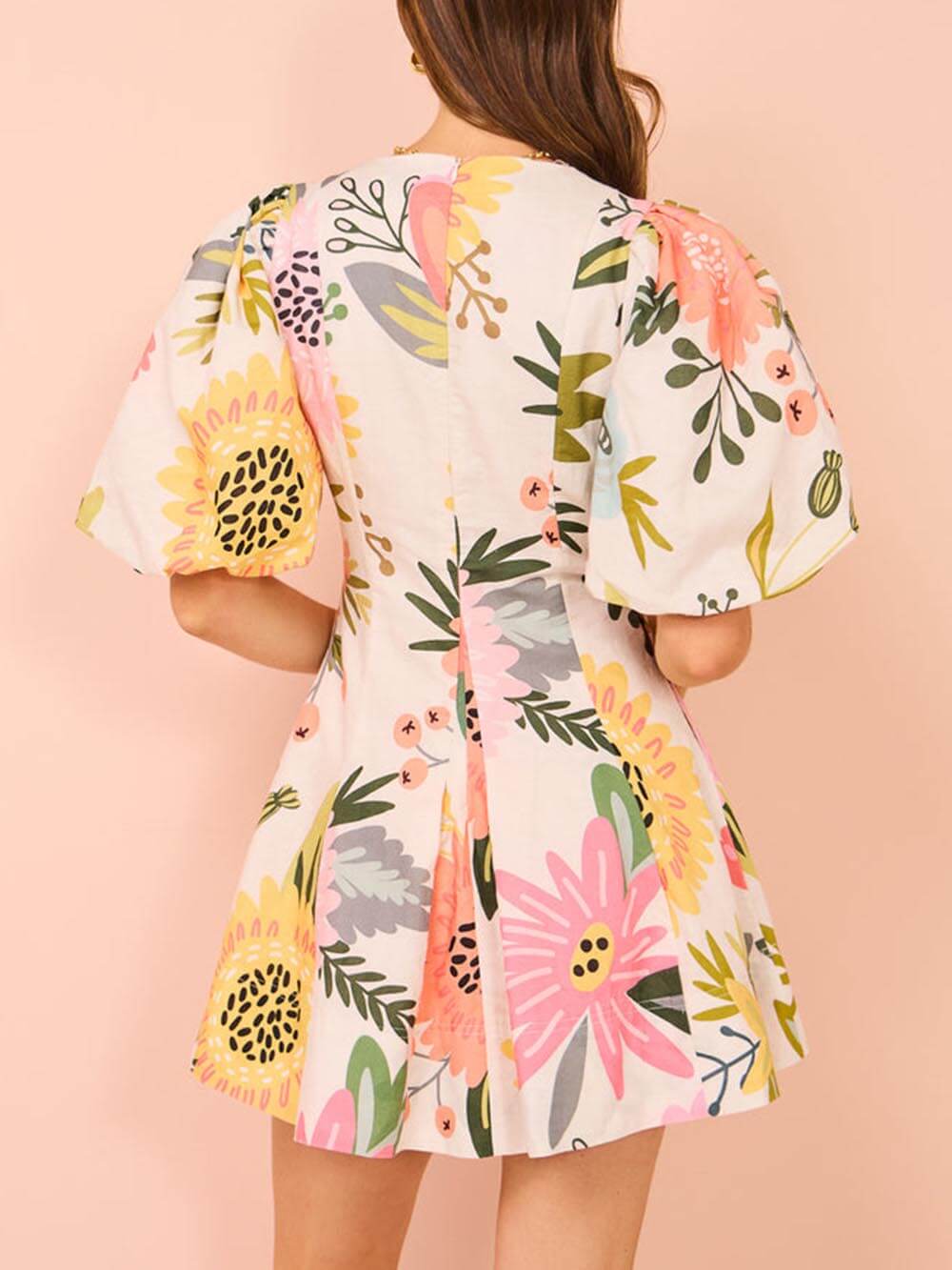 Mini-Kleid mit Puffärmeln, Blumenmuster und Taschen