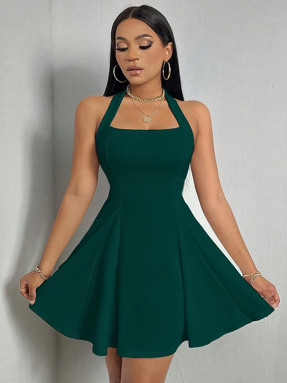 Selene Rückenfreies Mini-Kleid mit Neckholder