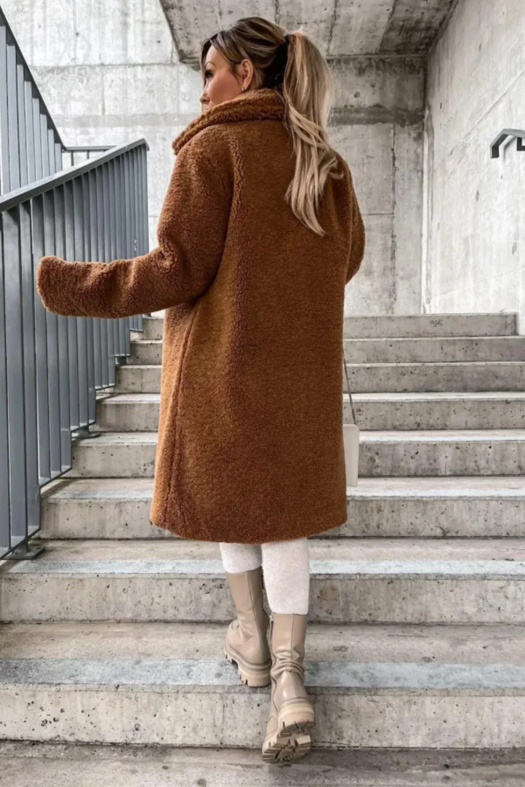 Jess Teddy Mantel - Braun