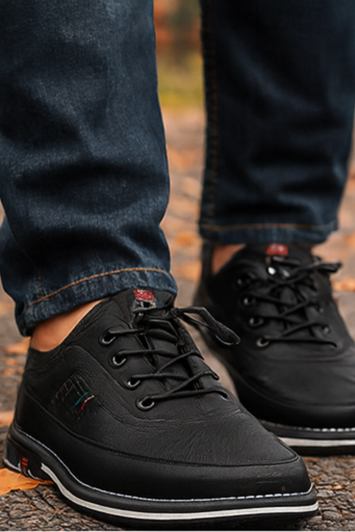 Bertholdt Eleganter Herrenschuh für Alltag & Komfort - Schwarz