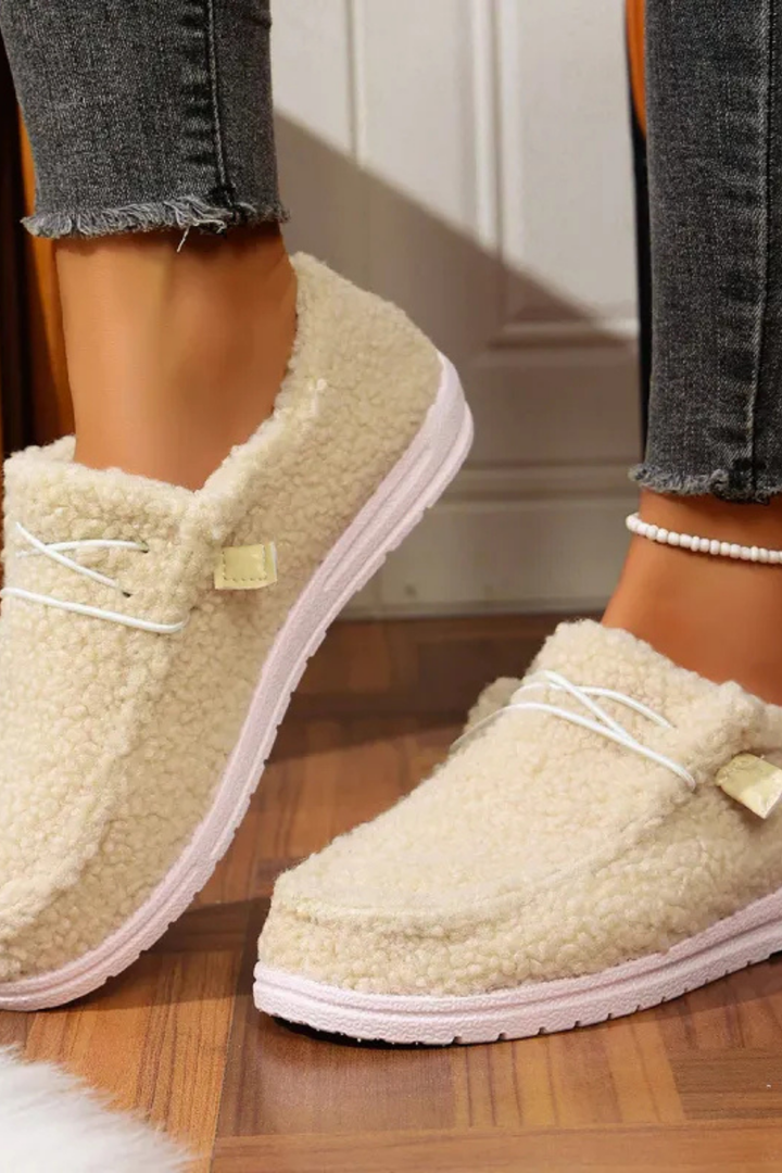 Winnie Warme Teddy Slippers - Beige
