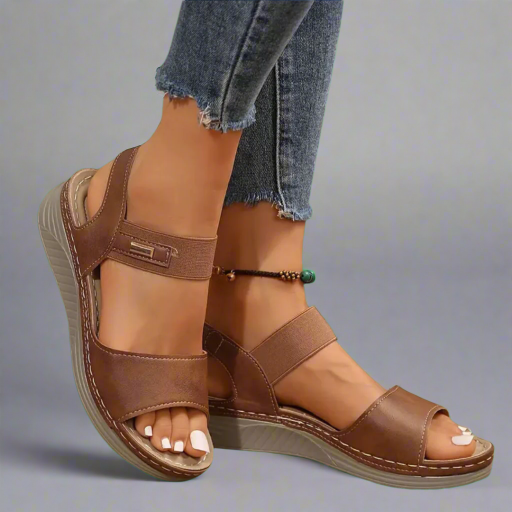 Eira™ | Bequeme orthopädische Sandalen