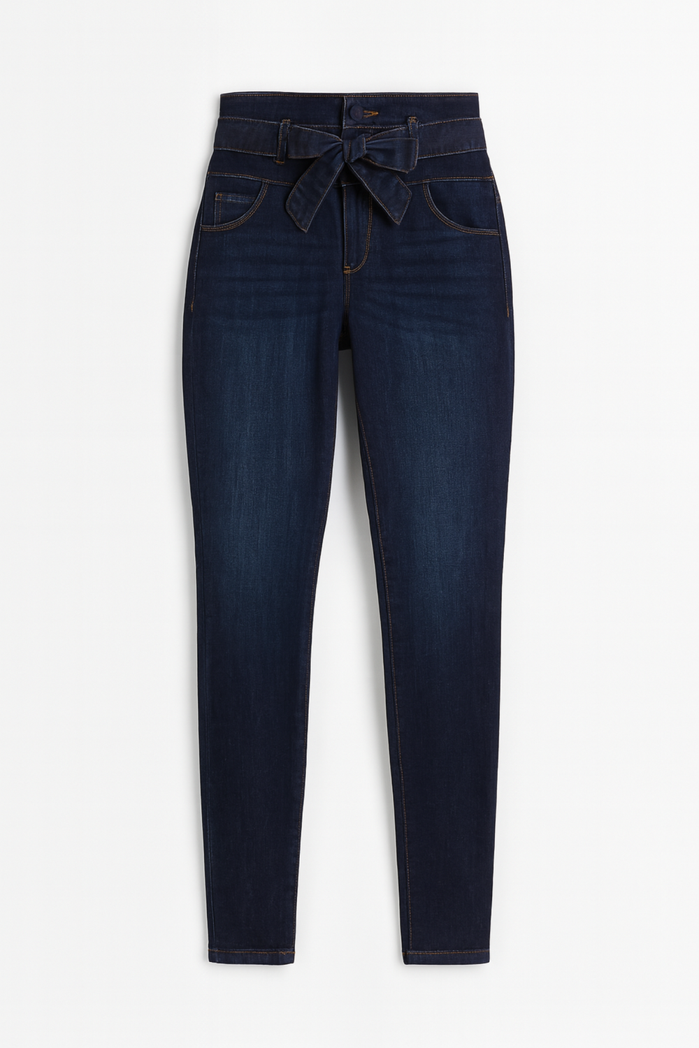 Yara | Formende Jeans mit Gürtel