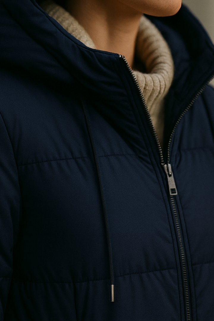 Mairah | Gepolsterte Kapuzen-Daunenjacke