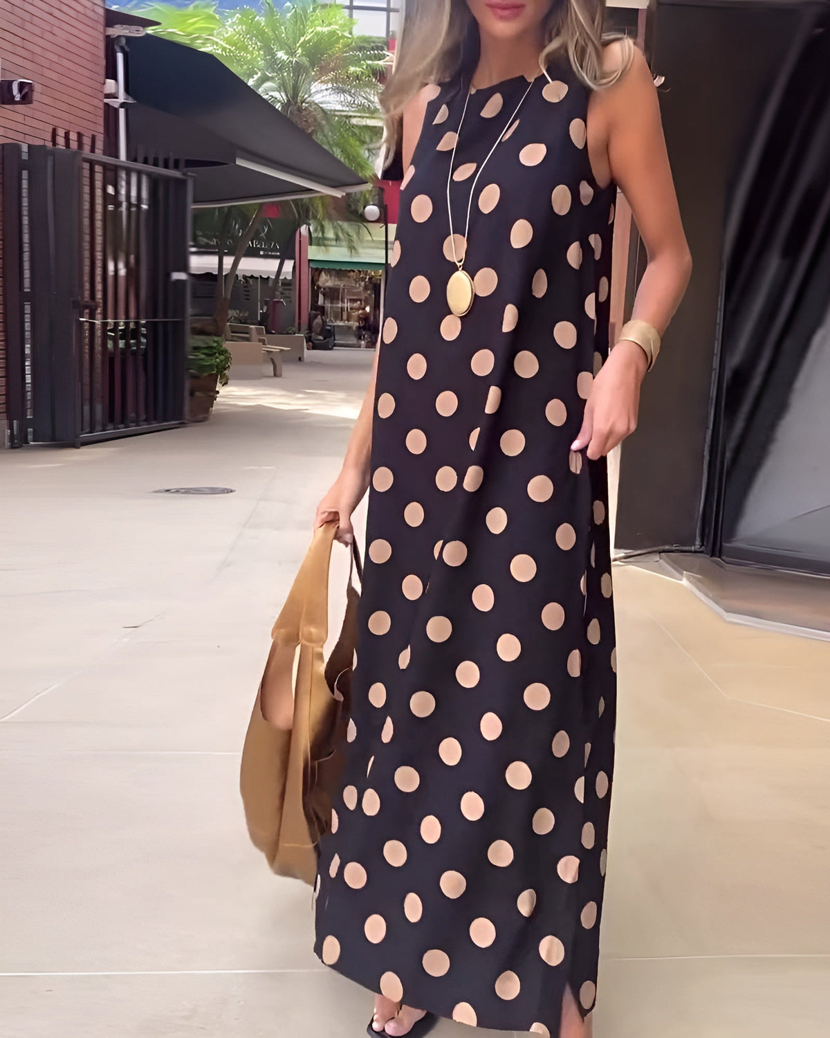 Roxane | Gepunktetes Maxikleid mit Schlitz