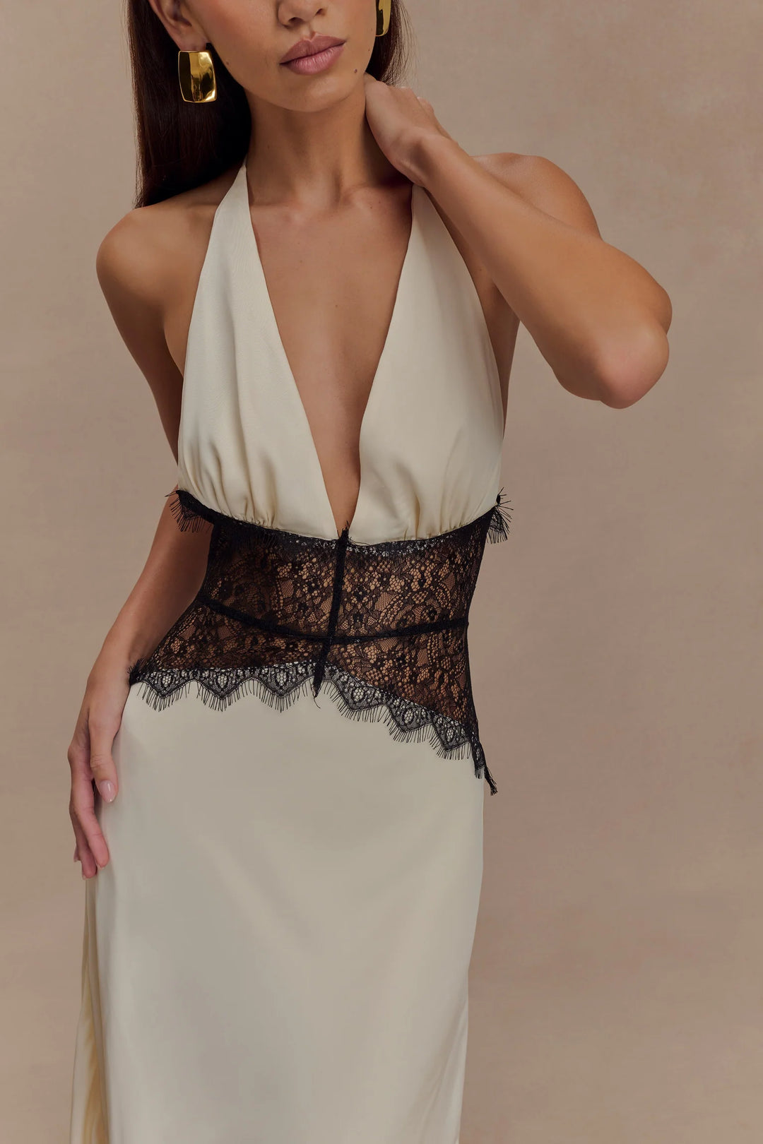 Zafira™ | Spitzen-Maxikleid mit offenem Rücken