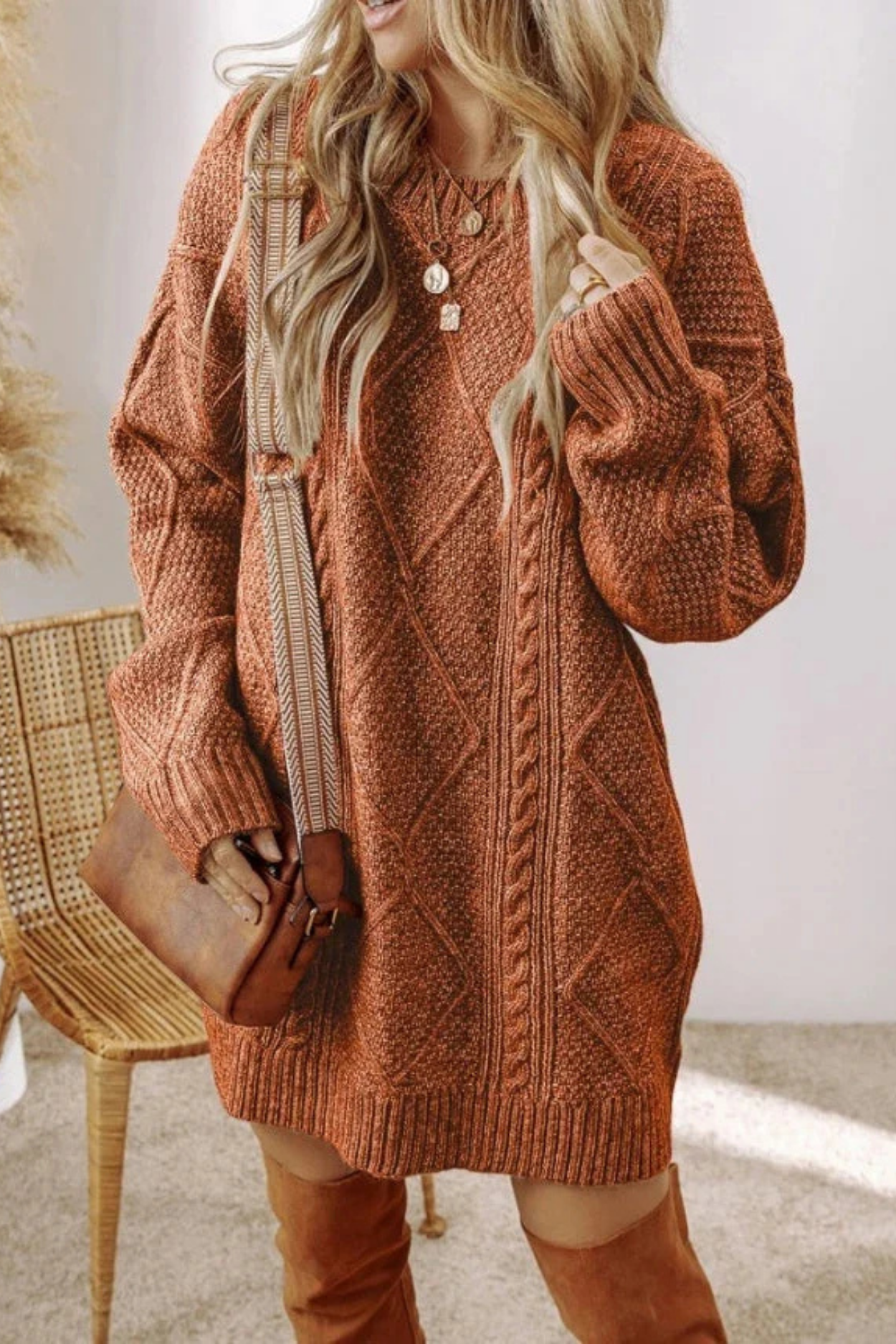 Juna | Strickkleid mit Zopfmuster