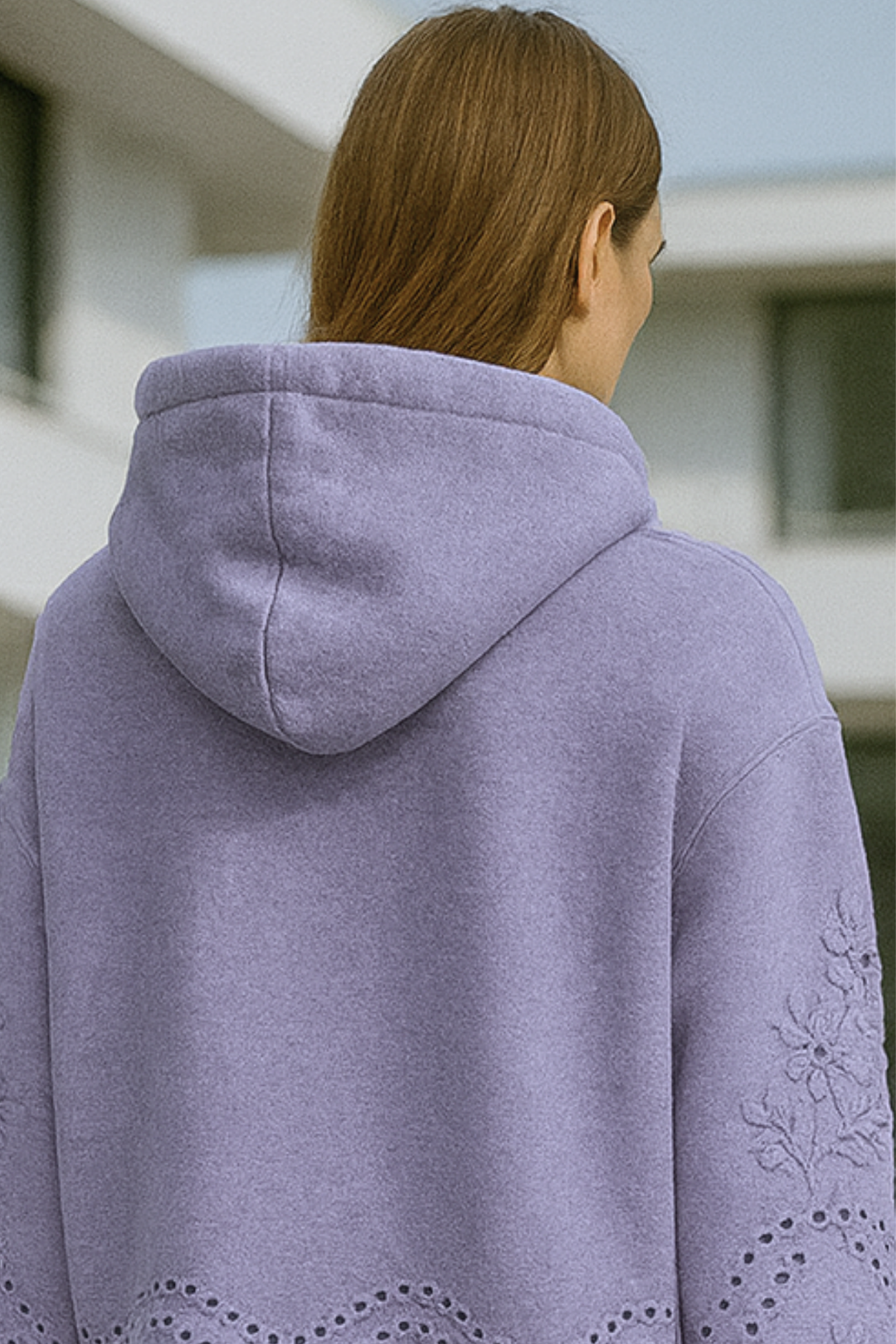 Lucia | Jumper mit Spitzen-Details