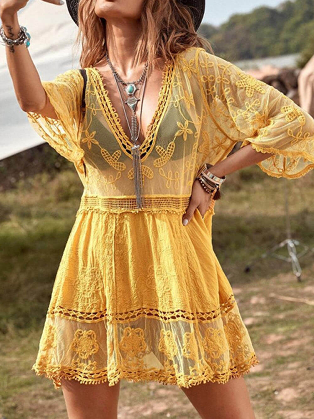 Lockeres Spitzen-Strandkleid als Bikini-Überwurf fürs Urlaubsfeeling