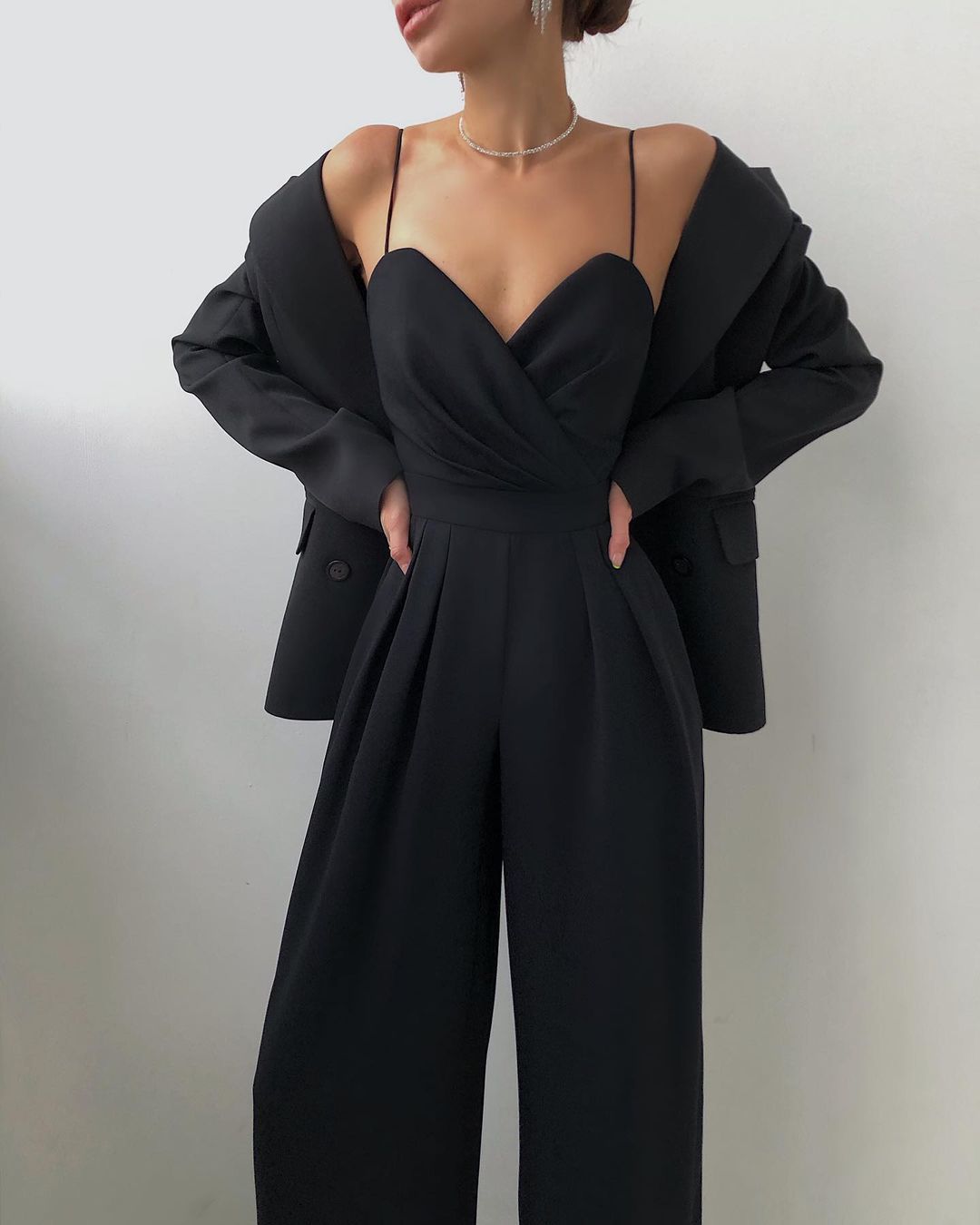 Rebecca – Overall mit geradem Bein, hoher Taille und feinen Trägern