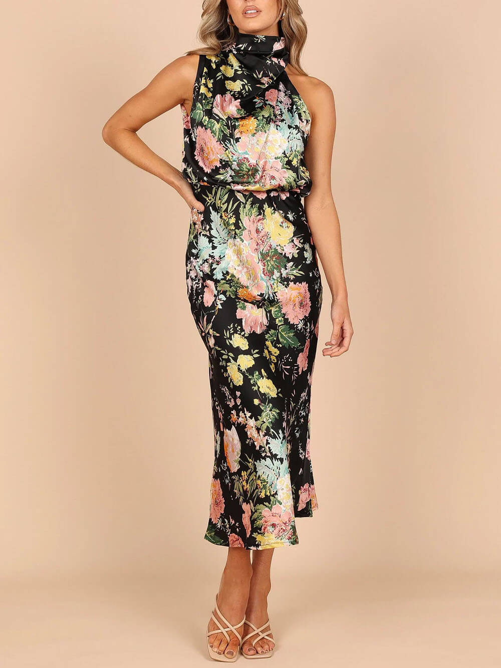 Maxikleid mit Neckholder, floralem Muster und elastischer Taille