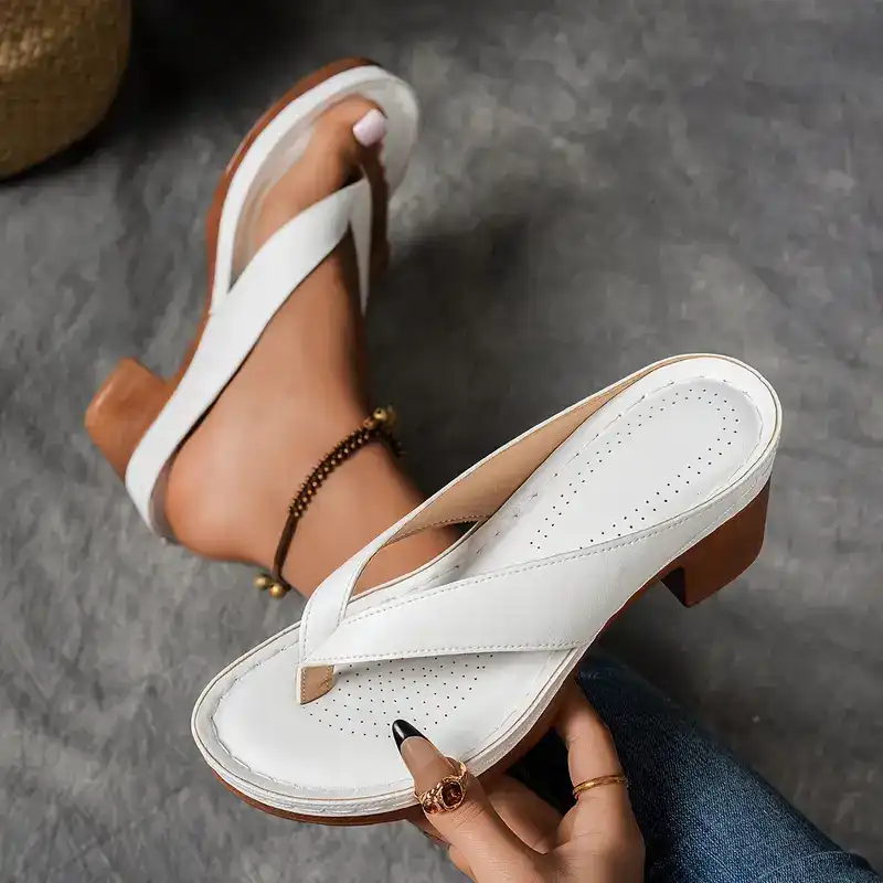 Clara | Dicker Absatz Orthopädische Sandalen