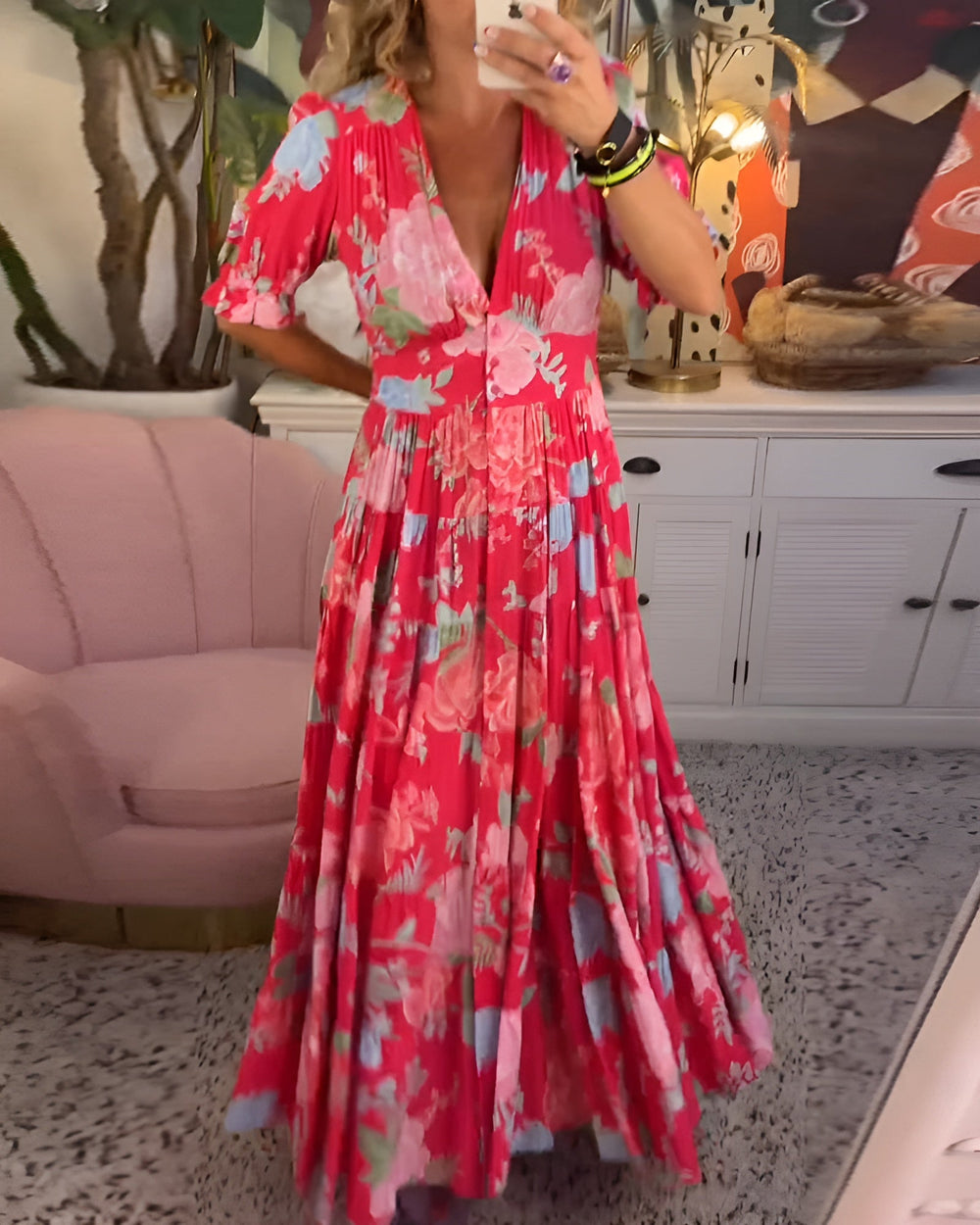 Carine | Kleid mit V-Ausschnitt, Taschen und Blumenmuster