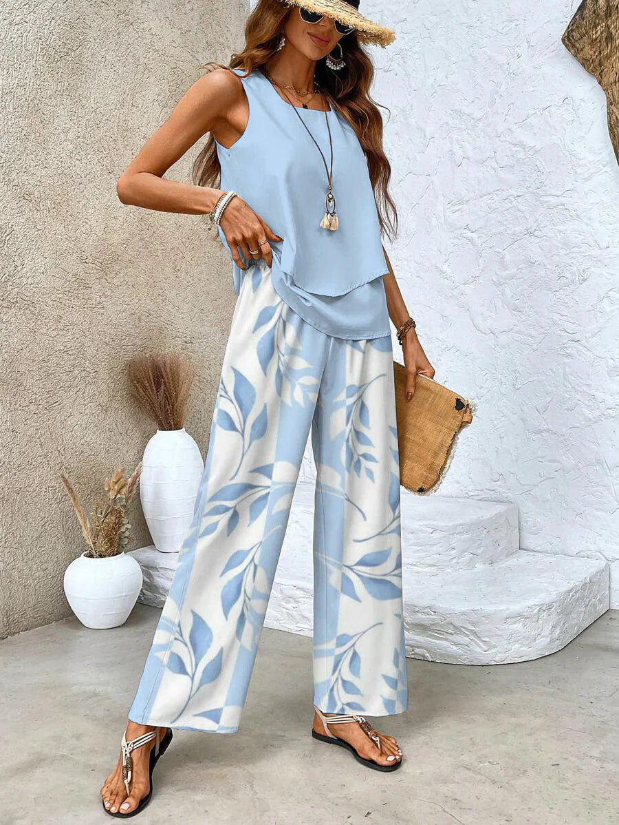 Colette – Zweiteiliges blaues Set mit Blumenmuster und quadratischem Ausschnitt