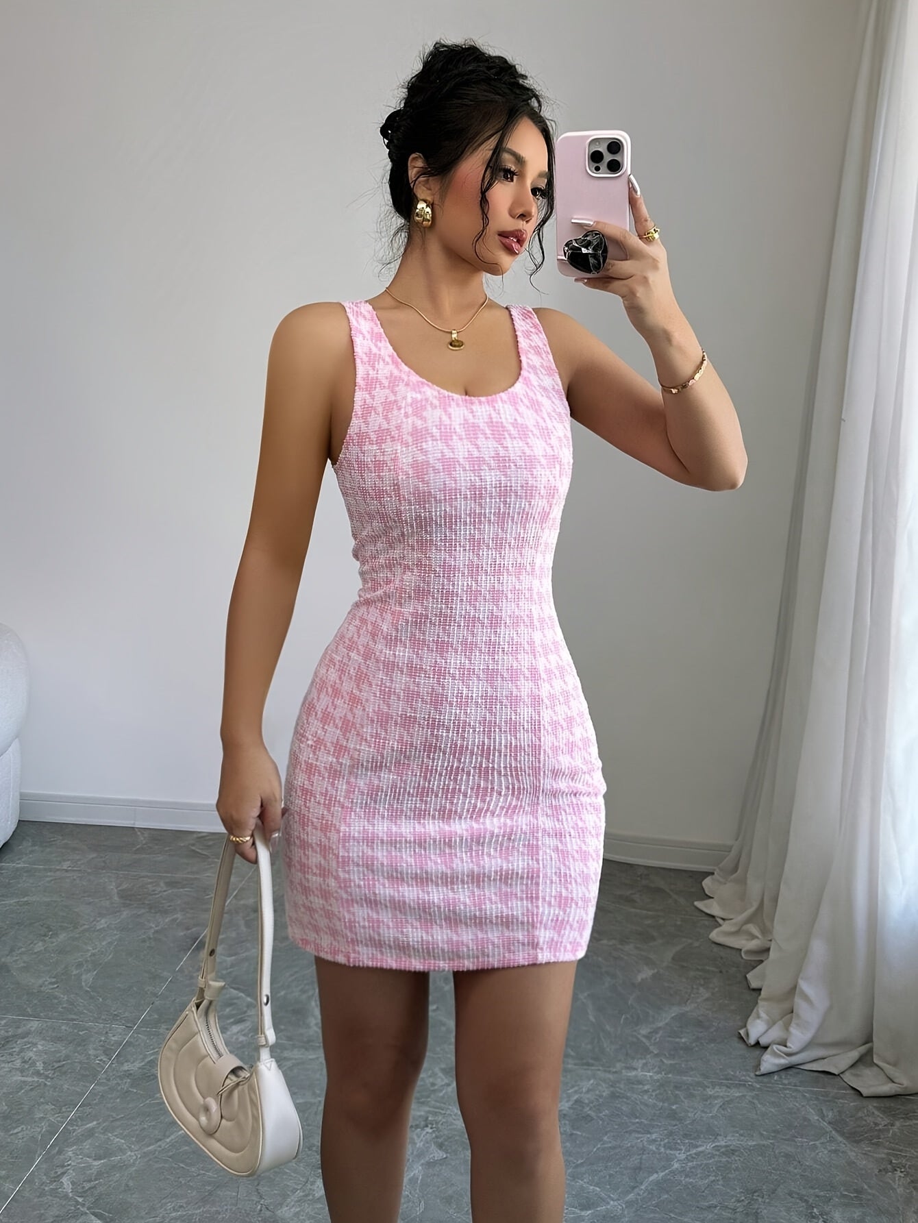 Nova Geo Strickkleid