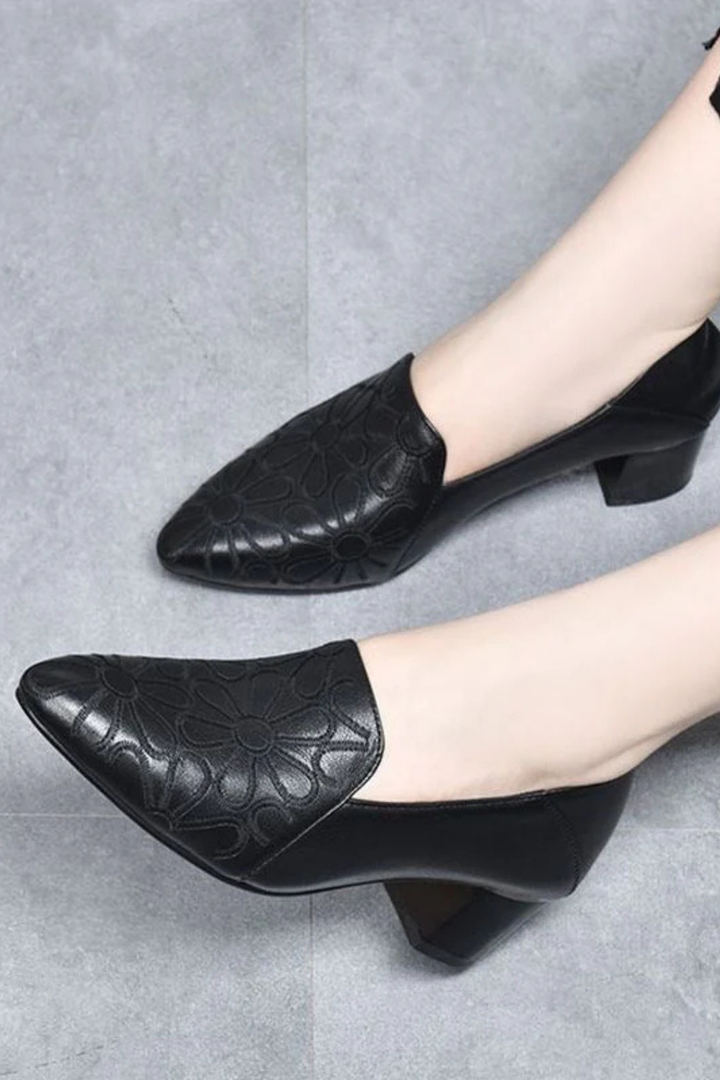 Marlene Pumps aus veganem Leder - Schwarz