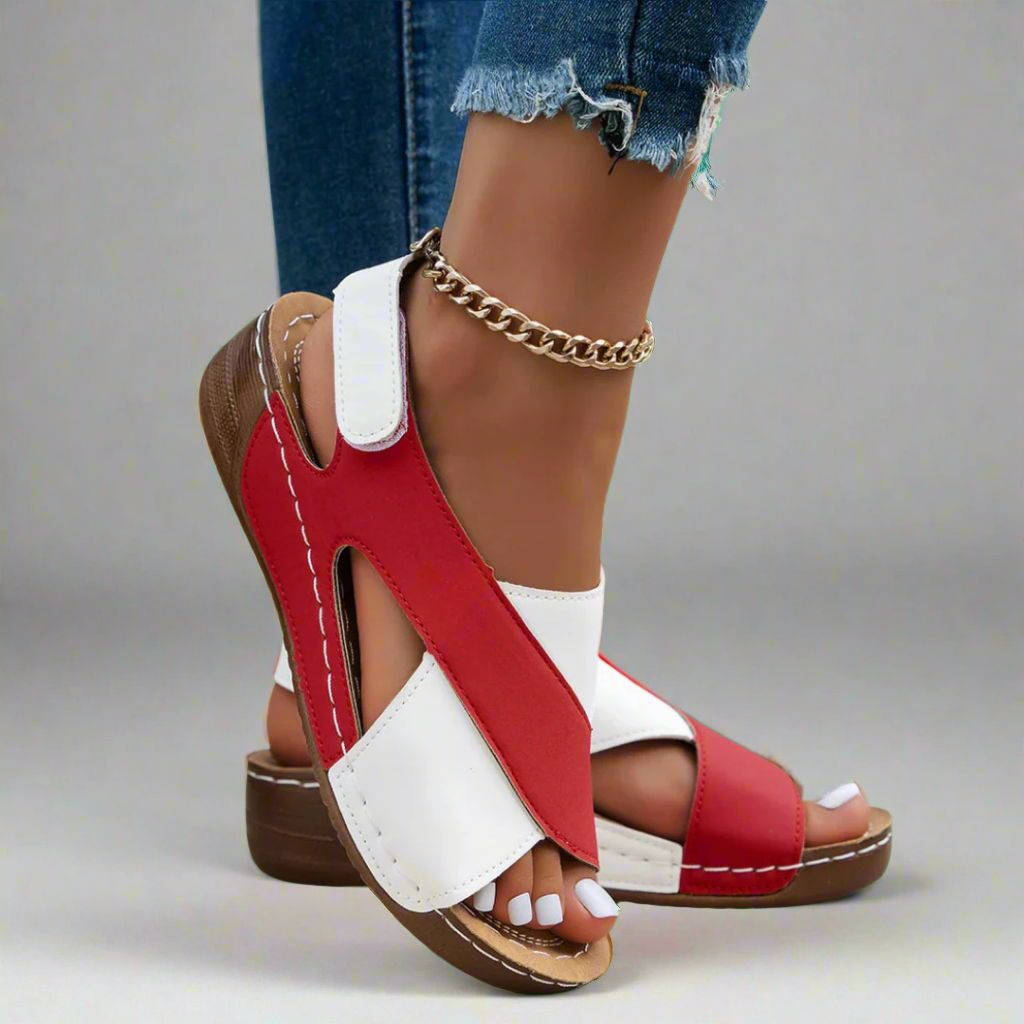 Eila™ | Handgefertigte Wedgesandalen aus Premium-Material