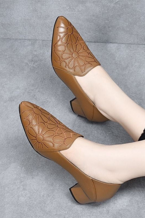 Marlene Pumps aus veganem Leder - Braun