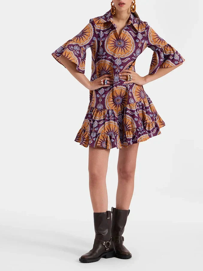 Mini Kleid mit abgestufter Taille