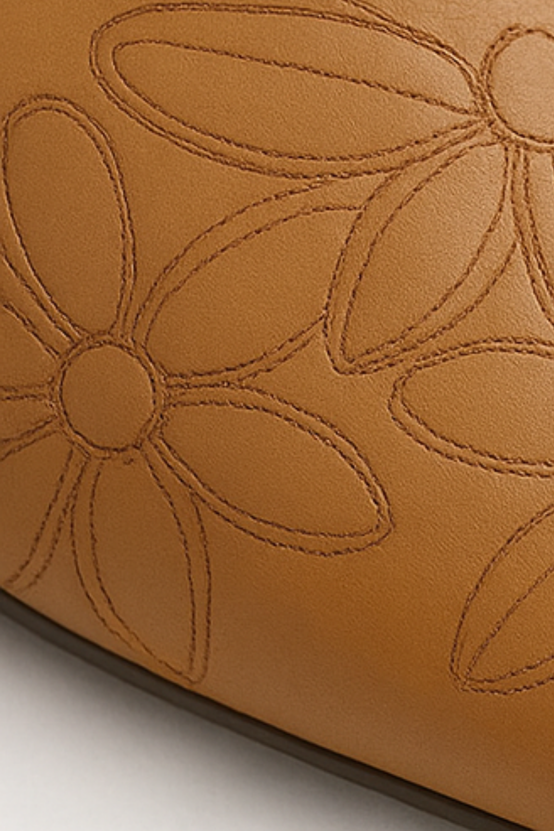 Marlene Pumps aus veganem Leder - Braun