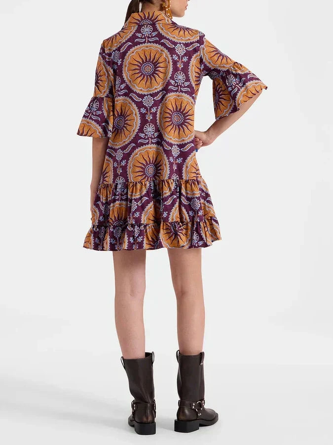 Mini Kleid mit abgestufter Taille