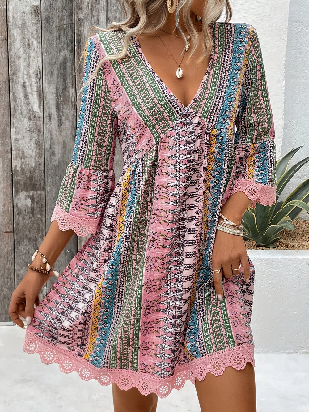 Sofie | V-Ausschnitt Kleid mit Spitzenbesatz