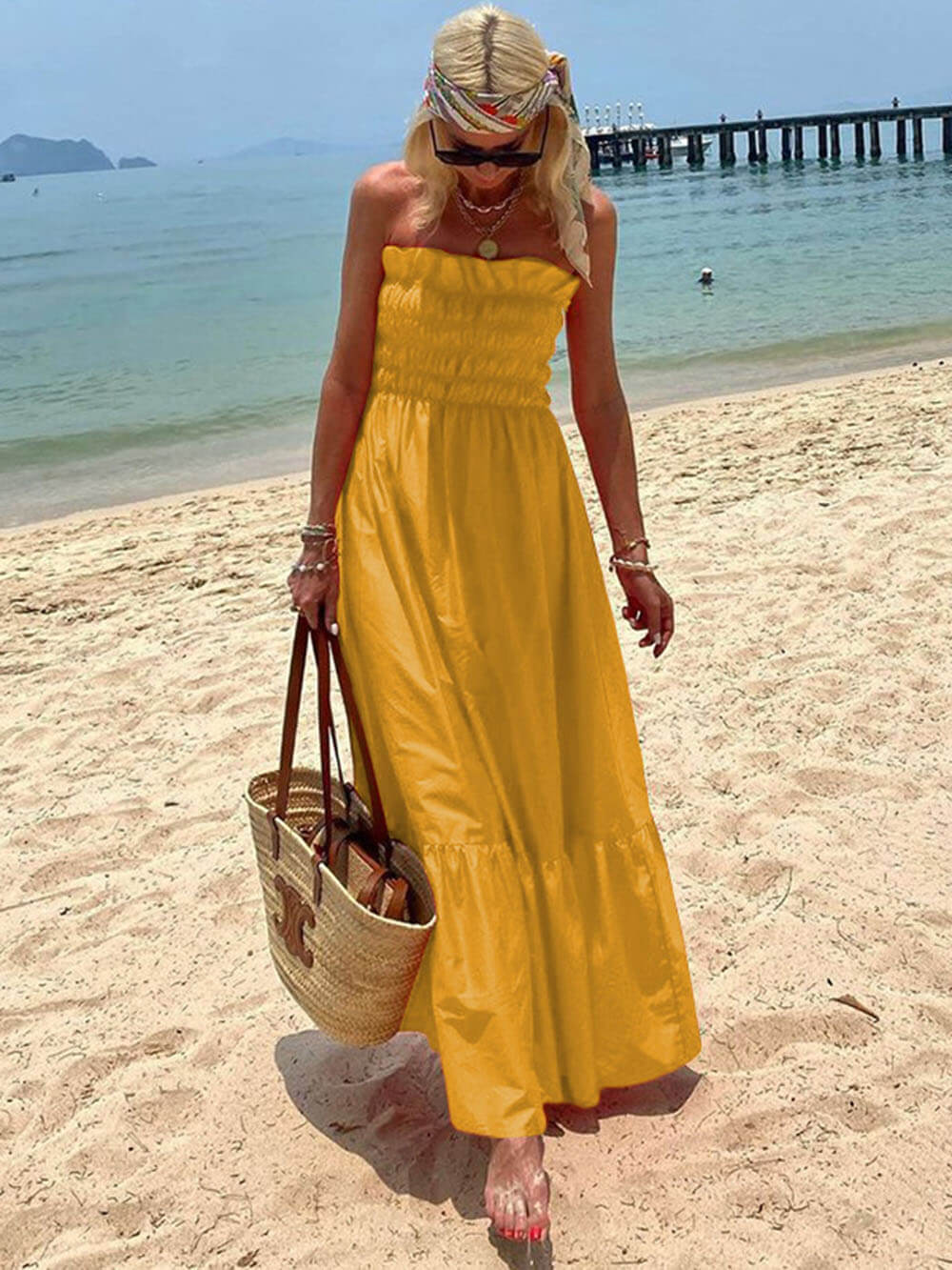Off-Shoulder Smocked Bust Urlaub Maxikleid