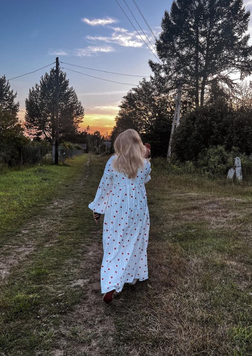 Julia | Hübsches Herzchenkleid