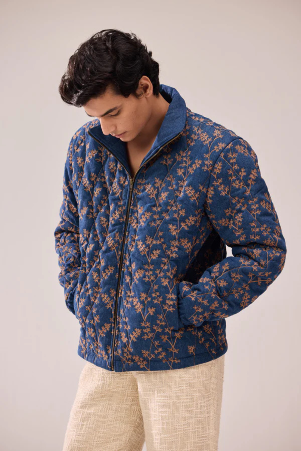 Hamzah | Bestickte Steppjacke aus Denim