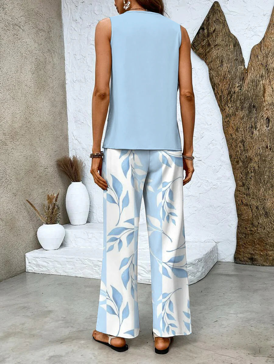 Colette – Zweiteiliges blaues Set mit Blumenmuster und quadratischem Ausschnitt