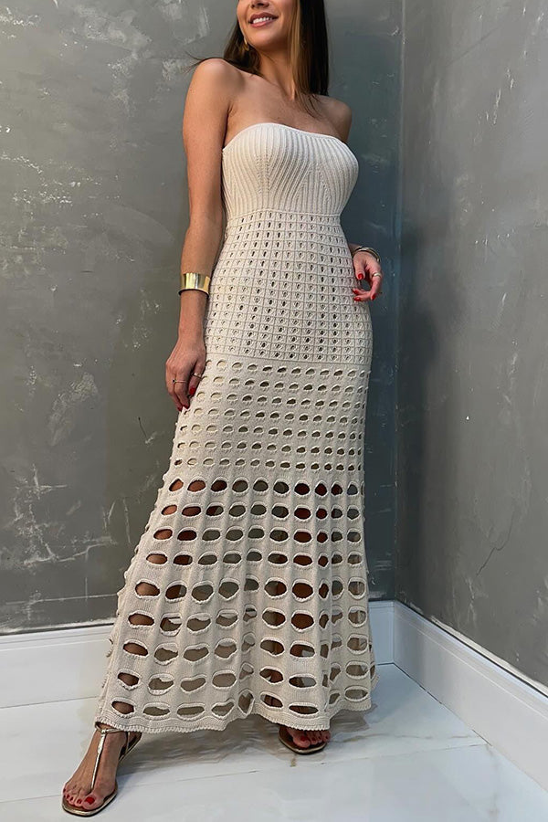 Zuri – Schulterfreies Maxikleid