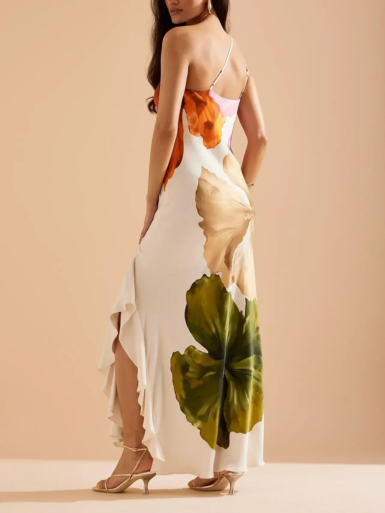 Ein-Schulter Maxikleid mit Spaghettiträgern