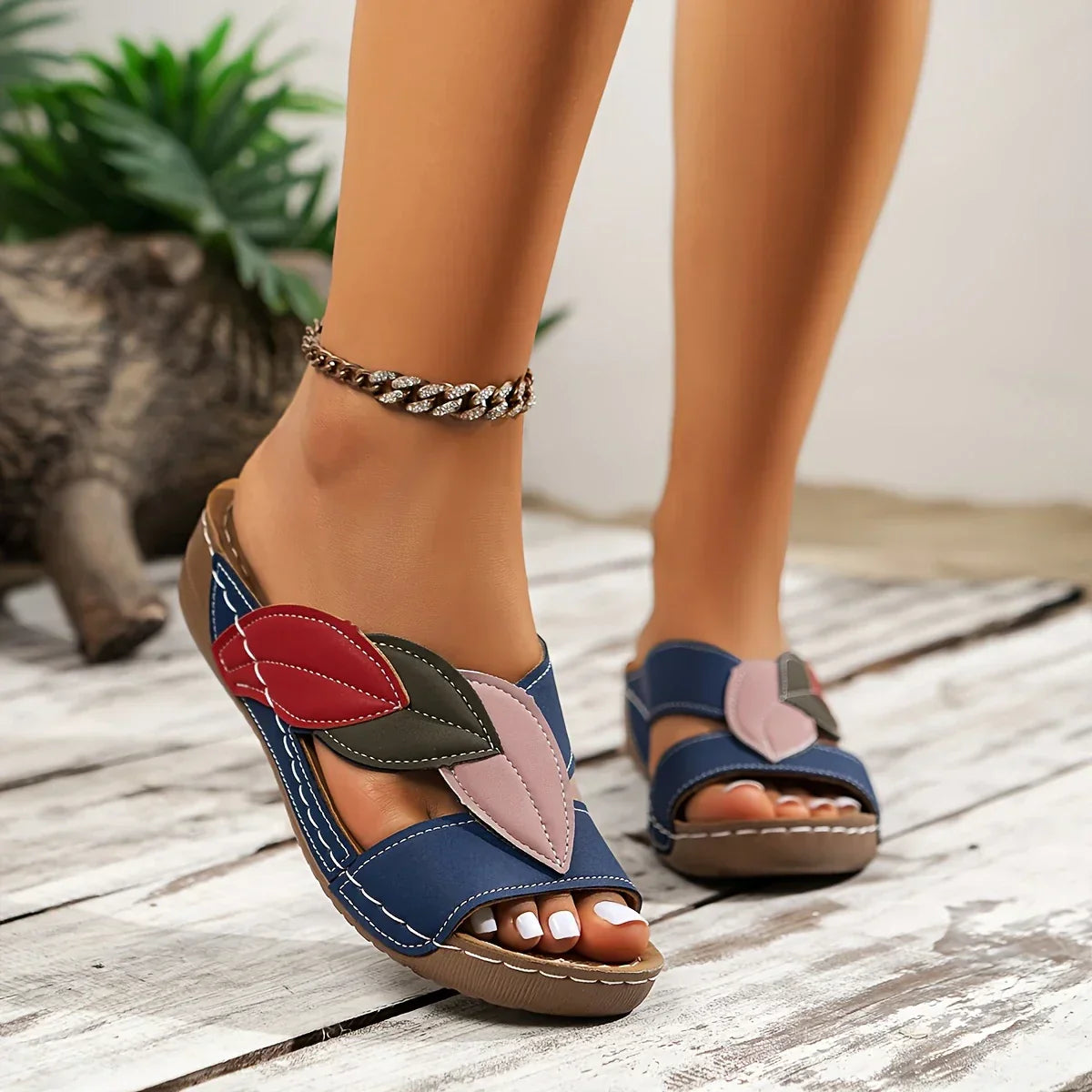 TALVINA™ | Bequeme Pantoletten mit bequemer Passform